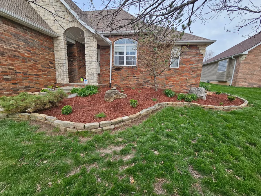 Mulch Landscaping